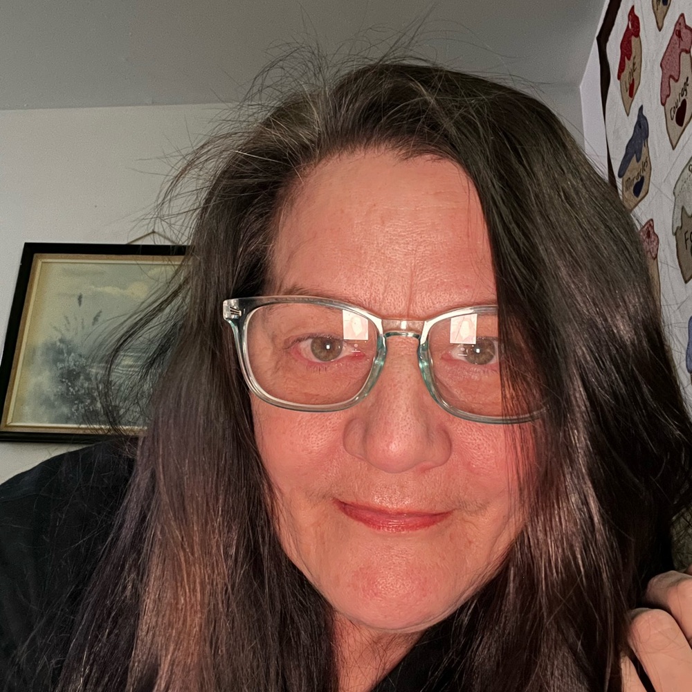Meet your Posher, Kari